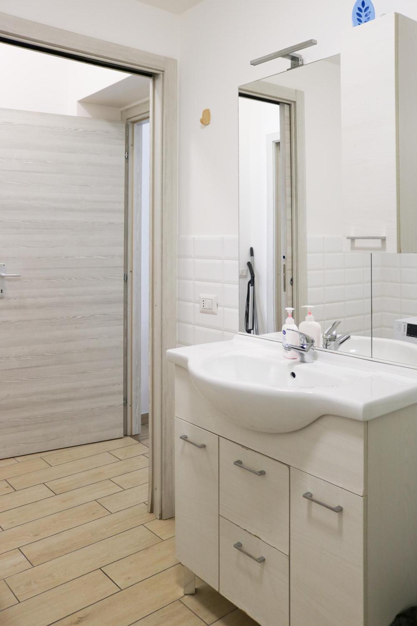 Along The Canal Smart Flat Naviglio - 4 People 코르시코 외부 사진